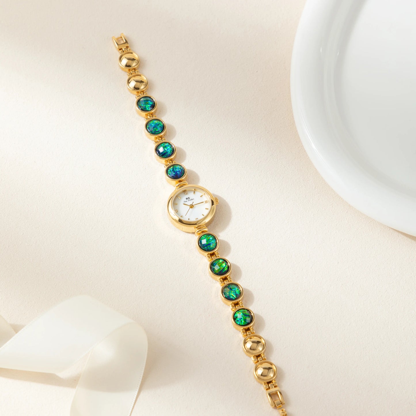 Ashford & Crowe® Iris